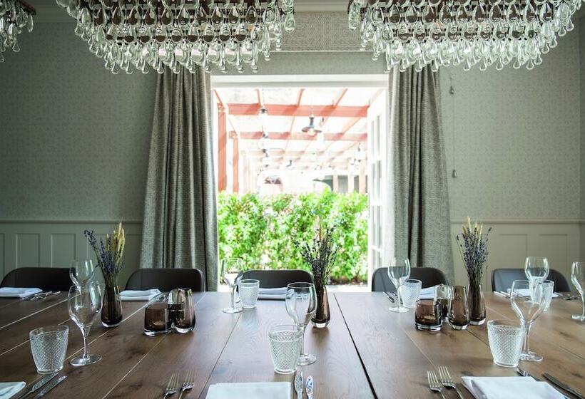 فندق The Beverley Arms