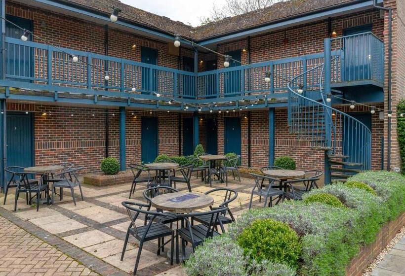 בית מלון כפרי The Bird In Hand