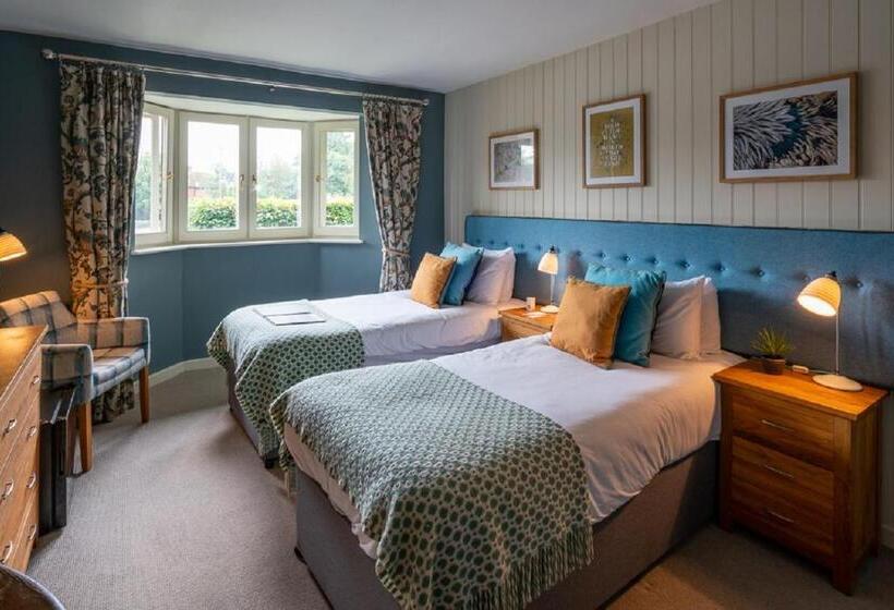 בית מלון כפרי The Bird In Hand