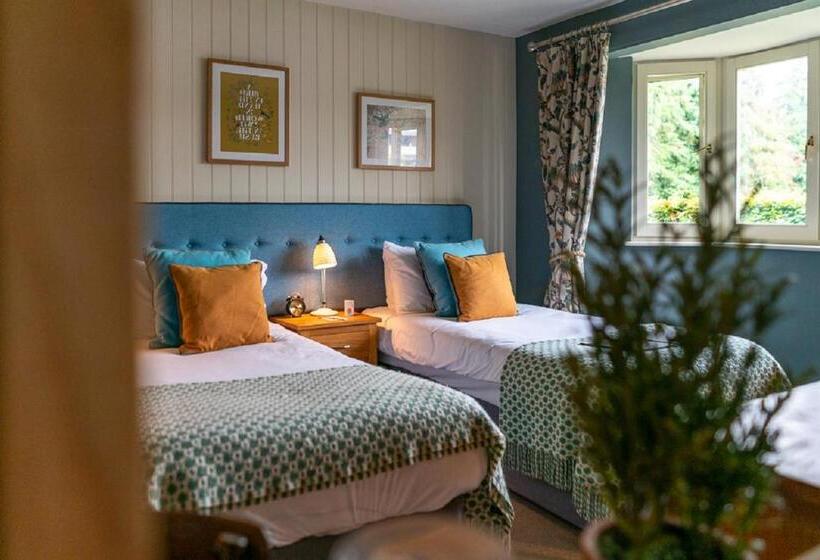 בית מלון כפרי The Bird In Hand