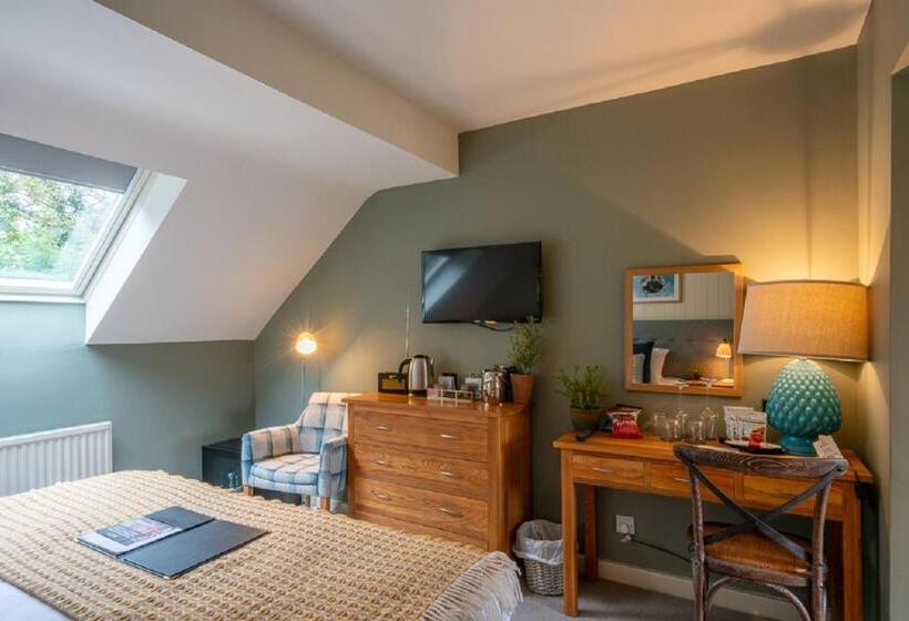 בית מלון כפרי The Bird In Hand