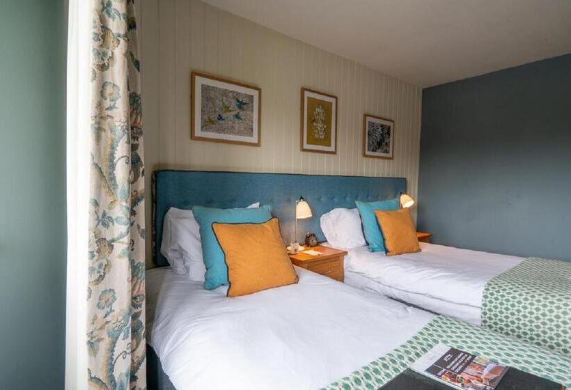 בית מלון כפרי The Bird In Hand