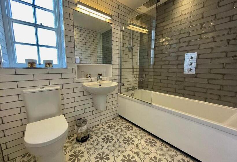 Отель The Bulkeley