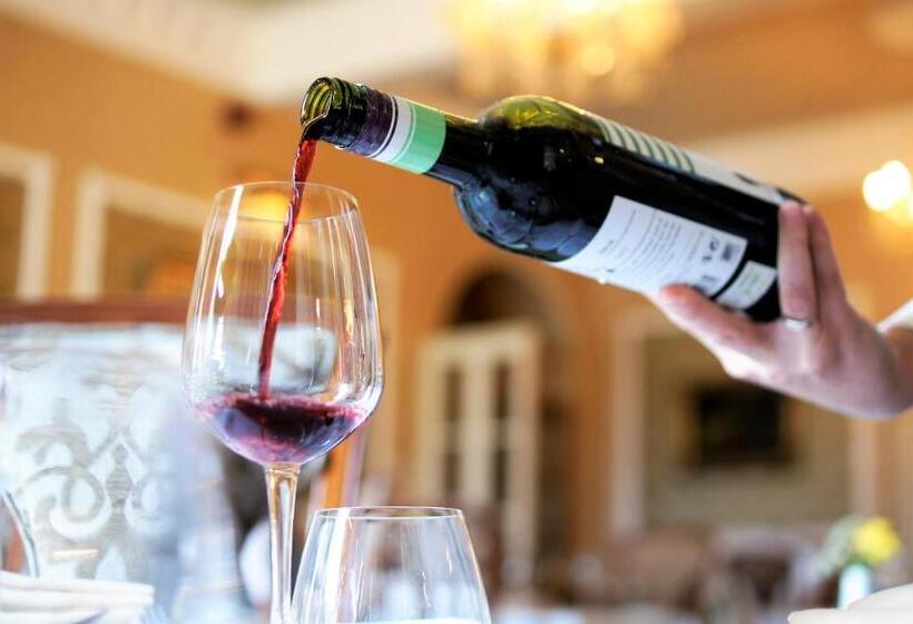 Отель The Bulkeley