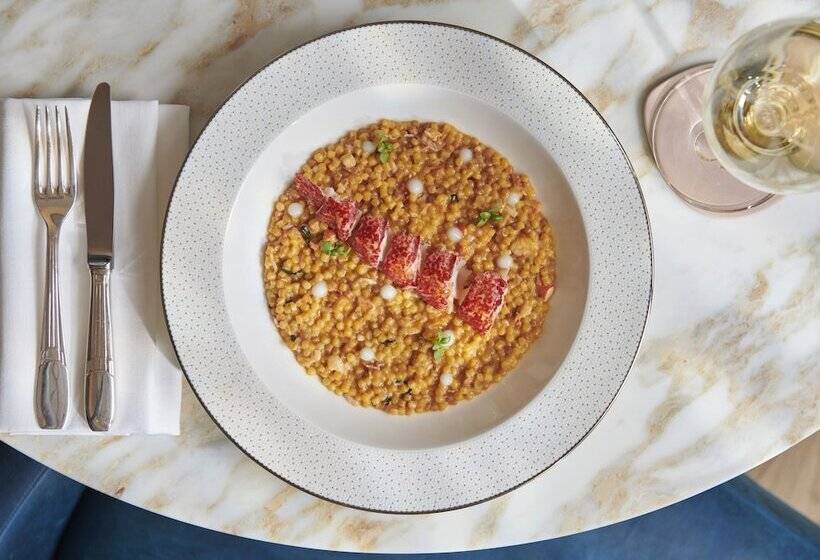 בית מלון כפרי Jumeirah Carlton Tower London