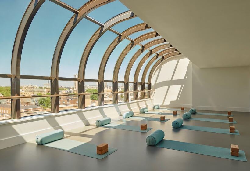 בית מלון כפרי Jumeirah Carlton Tower London