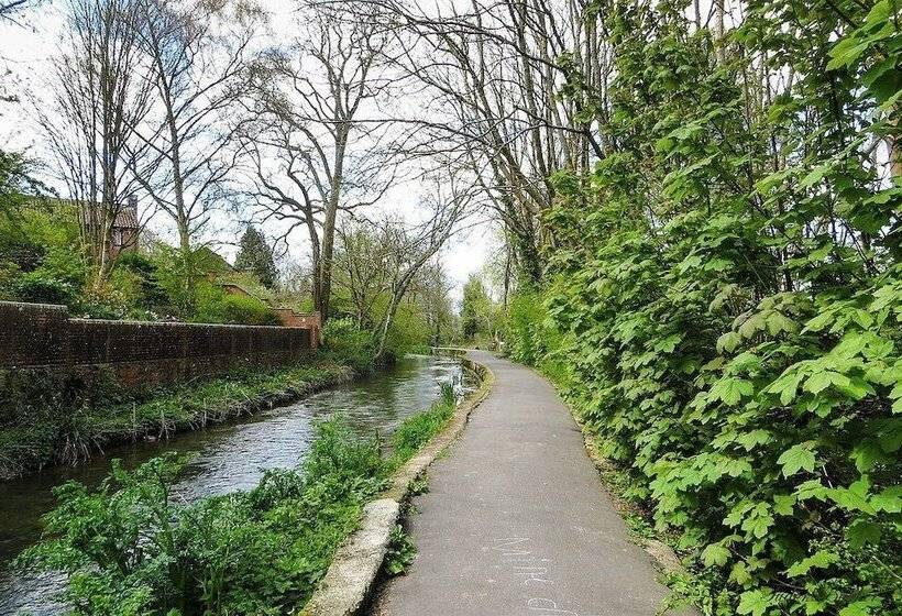 ホテル The Casterbridge