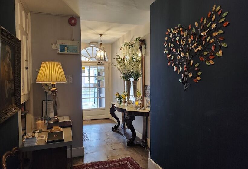 ホテル The Casterbridge