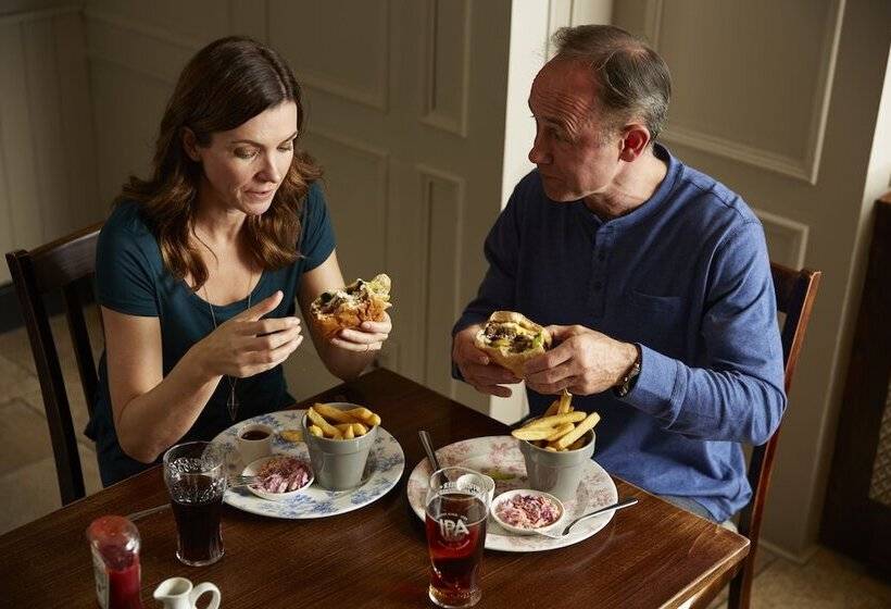 Hotel The Coleshill By Greene King Inns