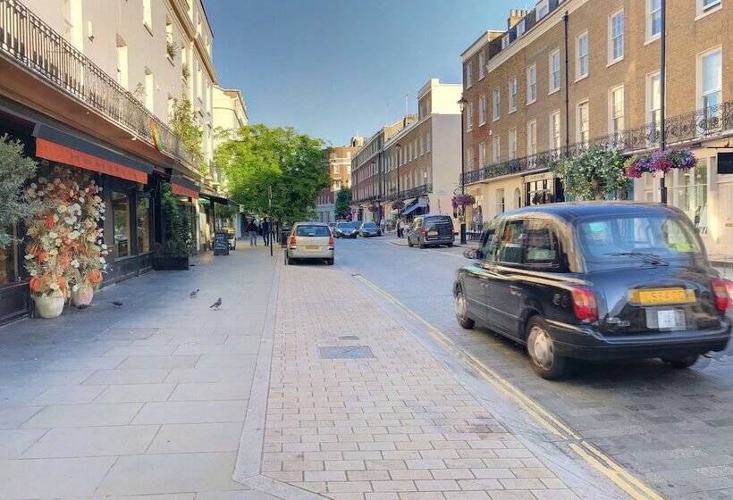 Отель The Diplomat