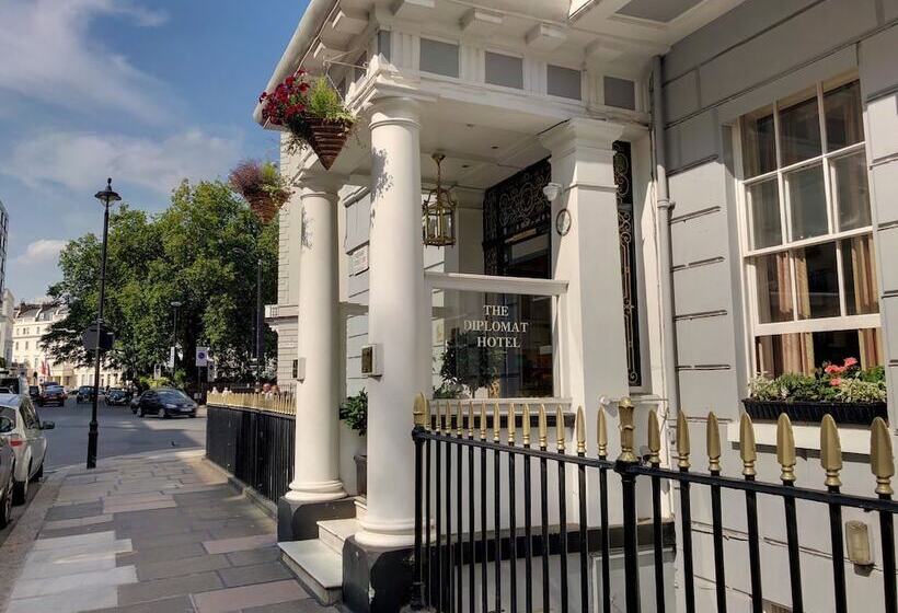 Отель The Diplomat