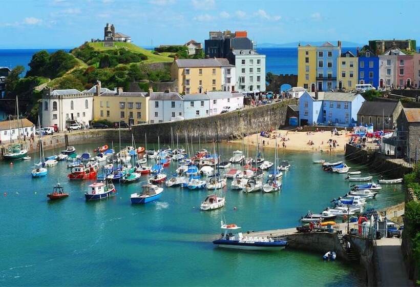 The Diplomat Hotel Restaurant & Spa