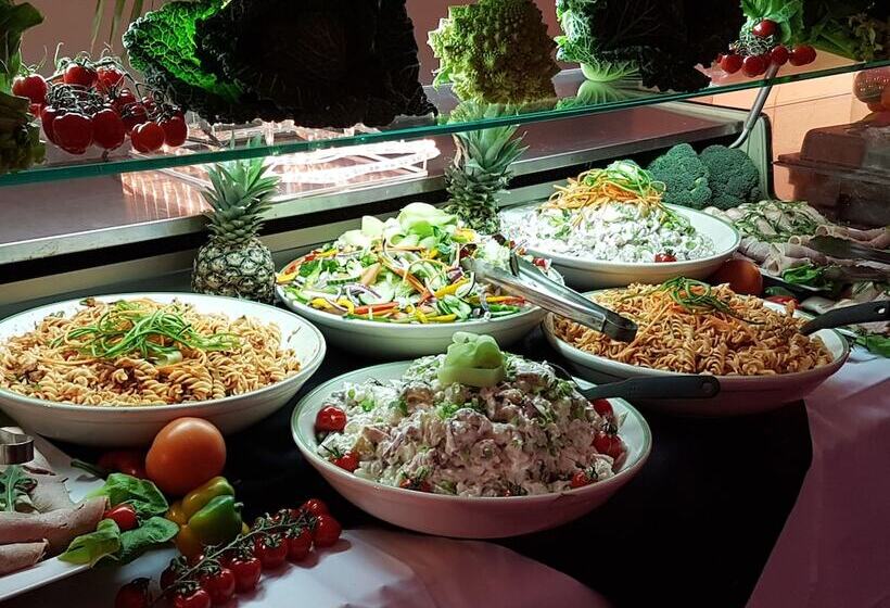 The Diplomat Hotel Restaurant & Spa