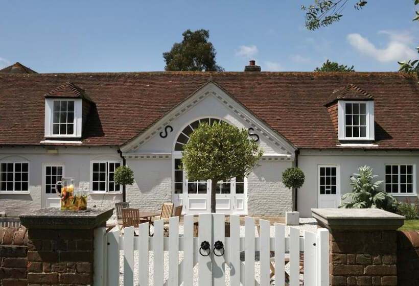 ホテル The Goodwood