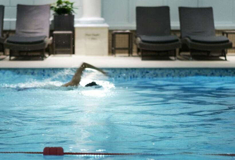 ホテル The Goodwood