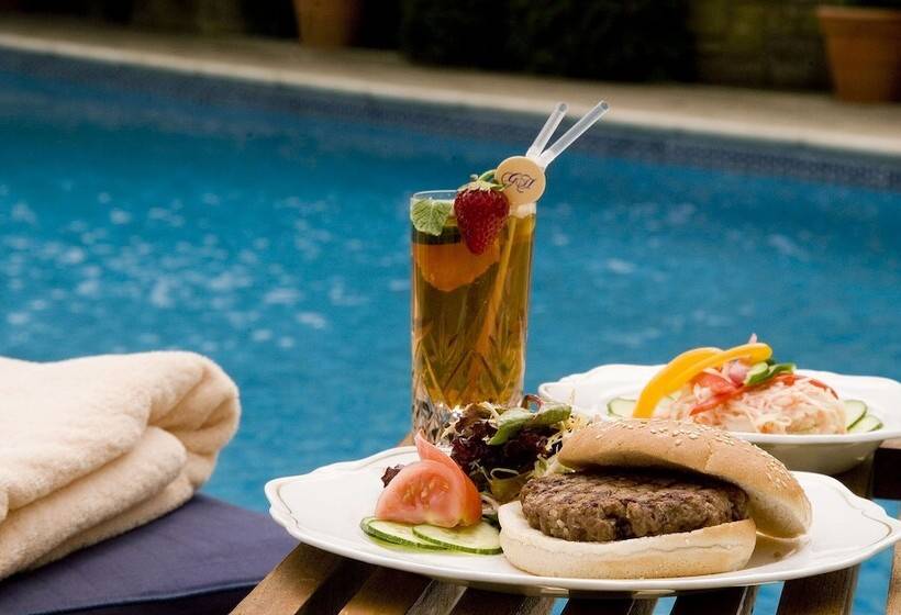 בית מלון כפרי The Grand