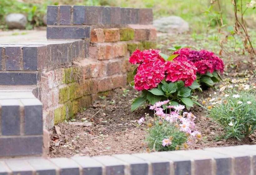 ホテル The Hanmer Arms