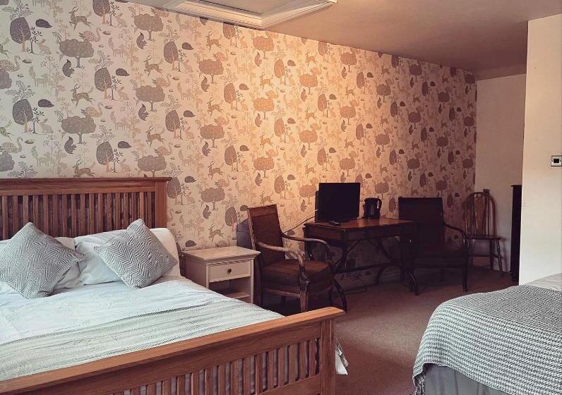 ホテル The Hanmer Arms