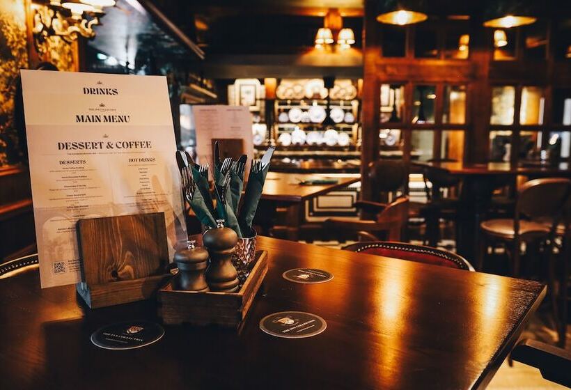 ホテル The Knaresborough Inn The Inn Collection Group