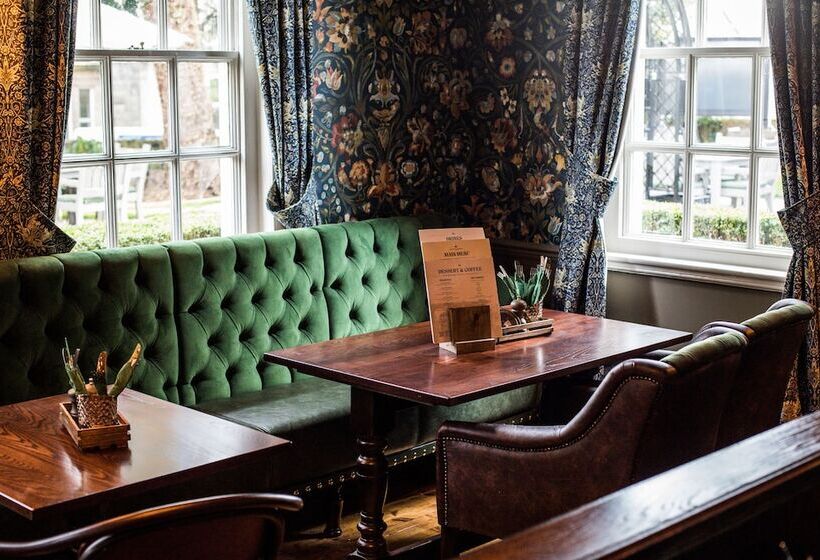 ホテル The Knaresborough Inn The Inn Collection Group