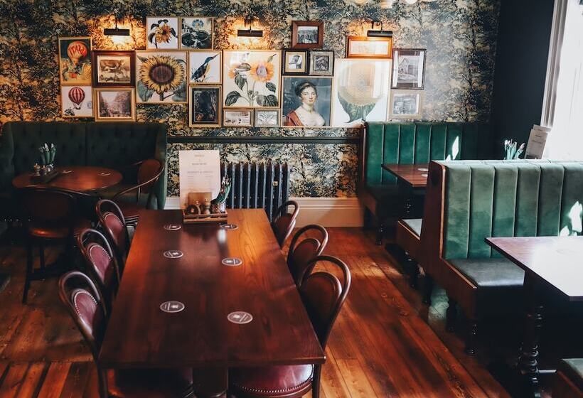 ホテル The Knaresborough Inn The Inn Collection Group