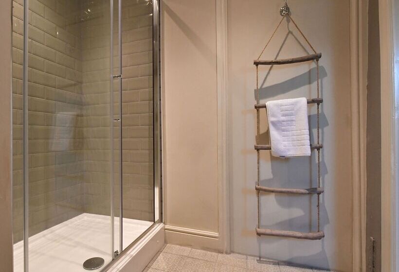 호텔 Lansdowne Strand