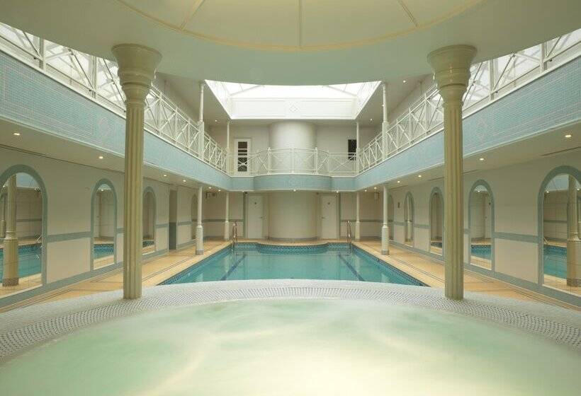 ホテル The Lygon Arms   An Iconic Luxury