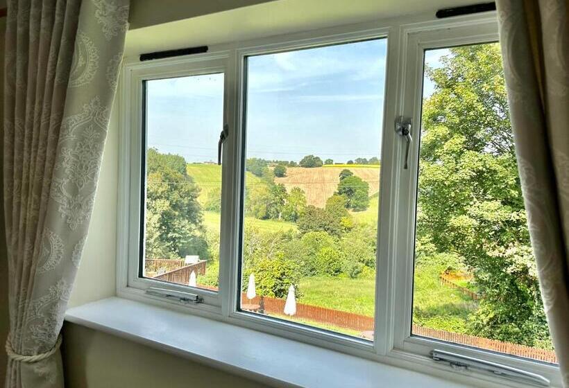 فندق The Manor At Abberley