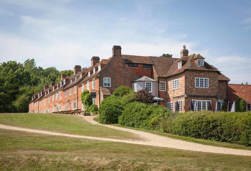 호텔 Master Builder S House