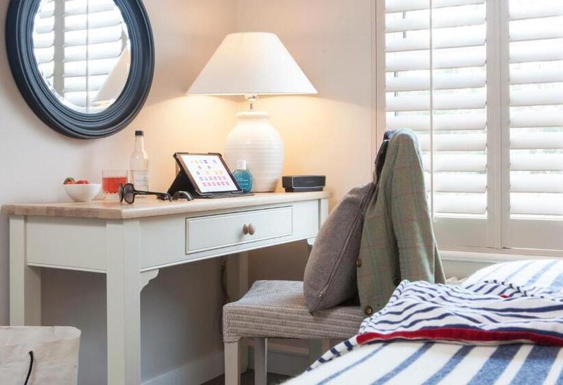 ホテル Master Builder S House