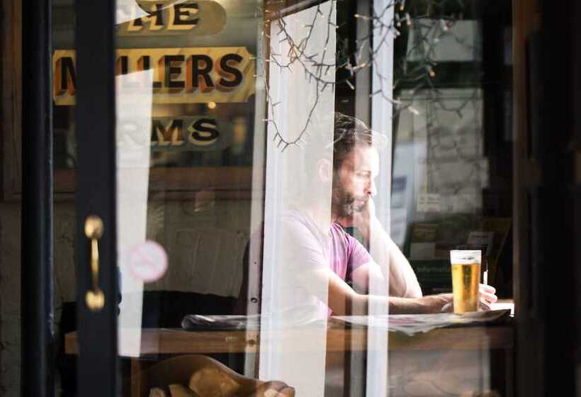 酒店 The Millers Arms Inn