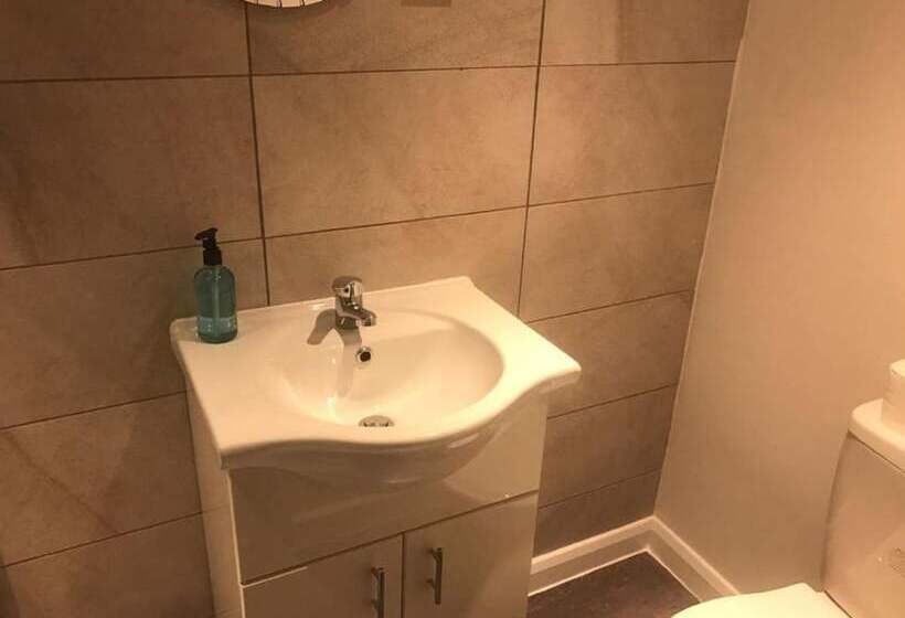 هتل The Mount Rooms