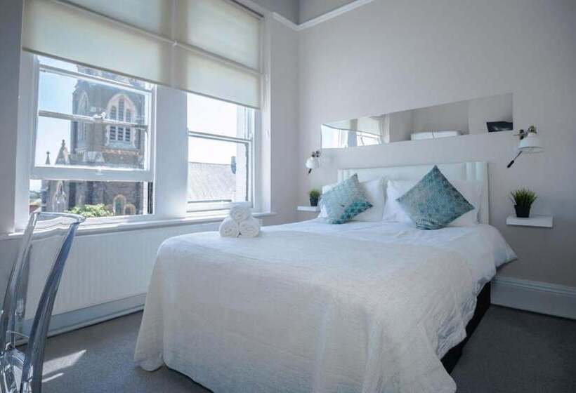 هتل The Mount Rooms