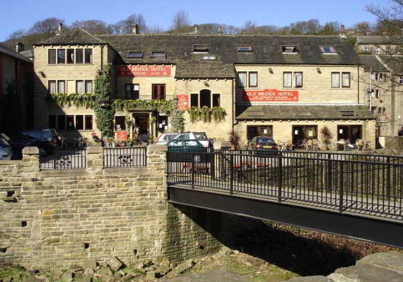 Отель The Old Bridge Inn, Holmfirth, West Yorkshire
