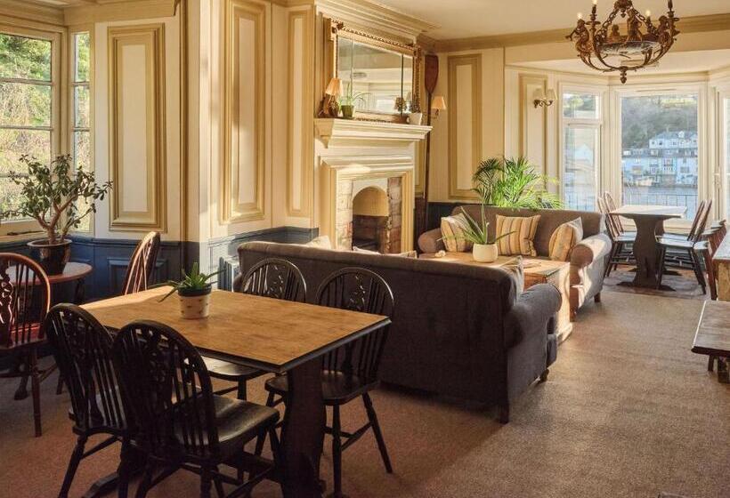 호텔 The Old Ferry Inn