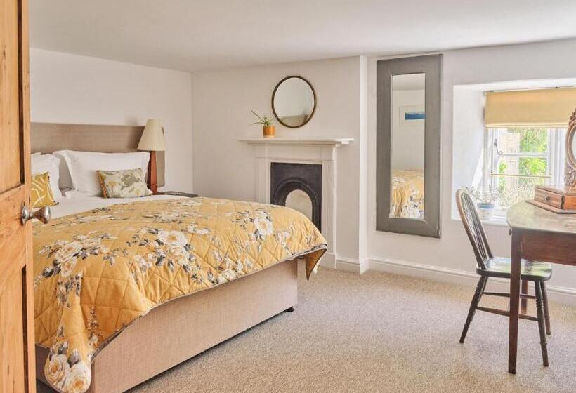 호텔 The Old Ferry Inn