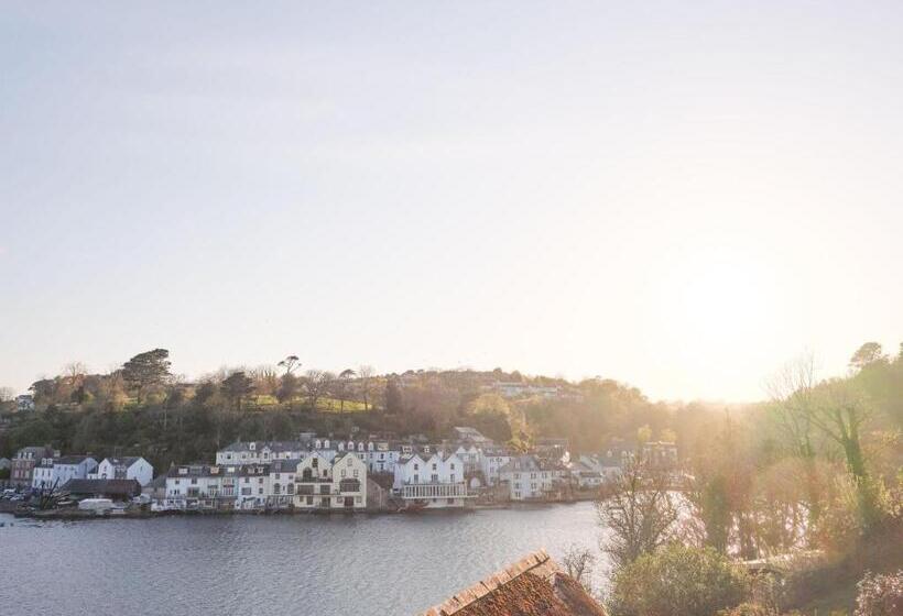 호텔 The Old Ferry Inn