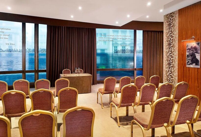 The Park Tower Knightsbridge, A Luxury Collection Hotel, London