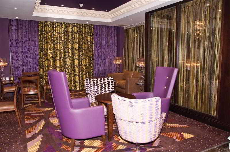 The Queen At Chester Hotel, Bw Premier Collection