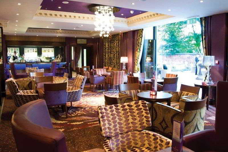 The Queen At Chester Hotel, Bw Premier Collection