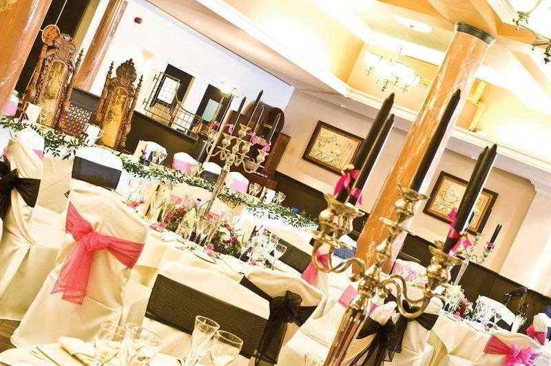 The Queen At Chester Hotel, Bw Premier Collection