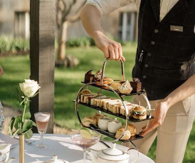 ホテル The Roseate Villa Bath