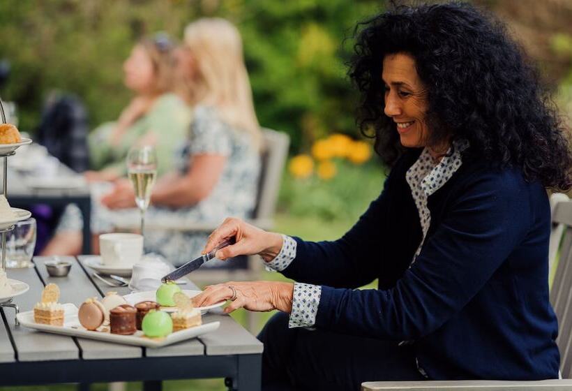 ホテル The Roseate Villa Bath