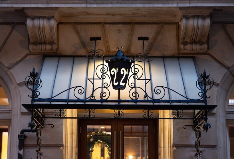 The Royal Horseguards Hotel, London