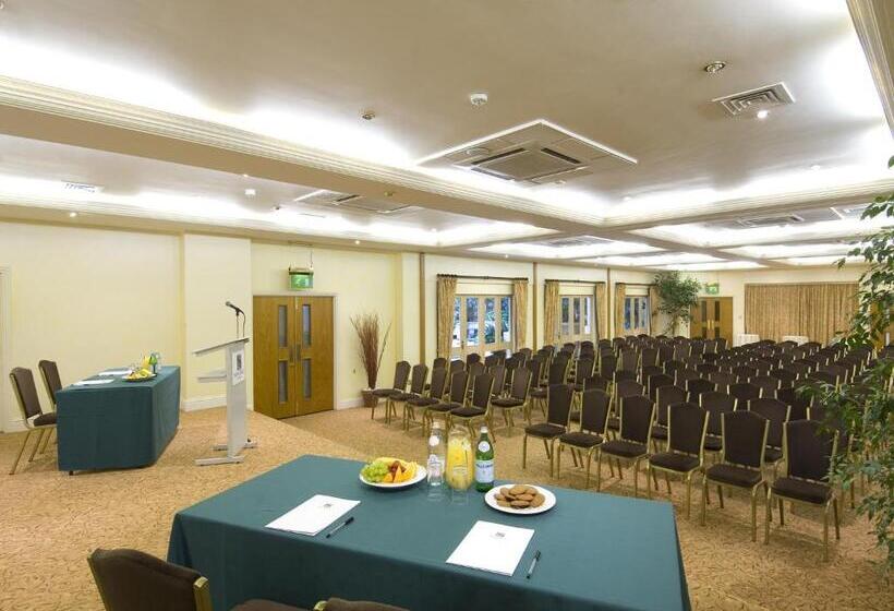 בית מלון כפרי The Sefton