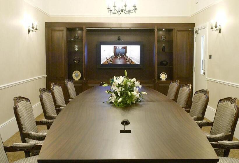 בית מלון כפרי The Sefton