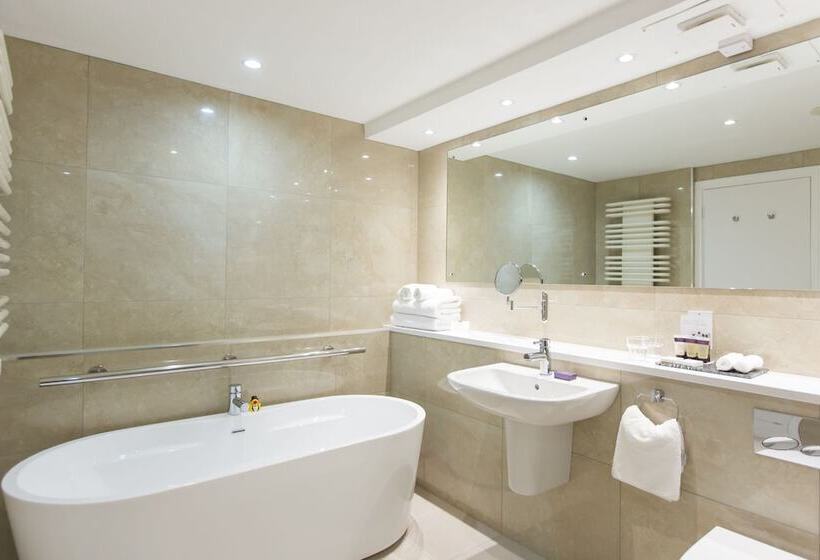 ホテル The Stormont