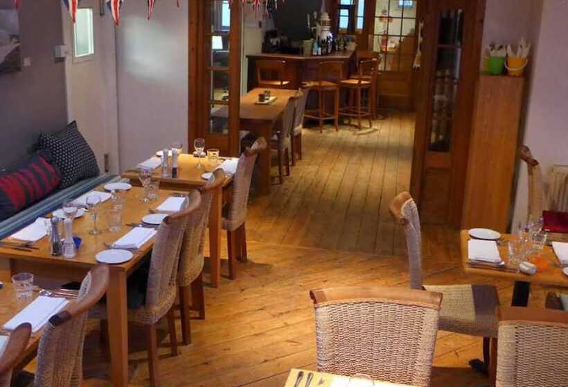 호텔 The White Cliffs