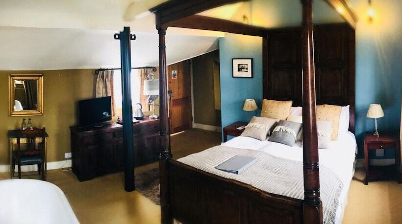 호텔 The White Cliffs