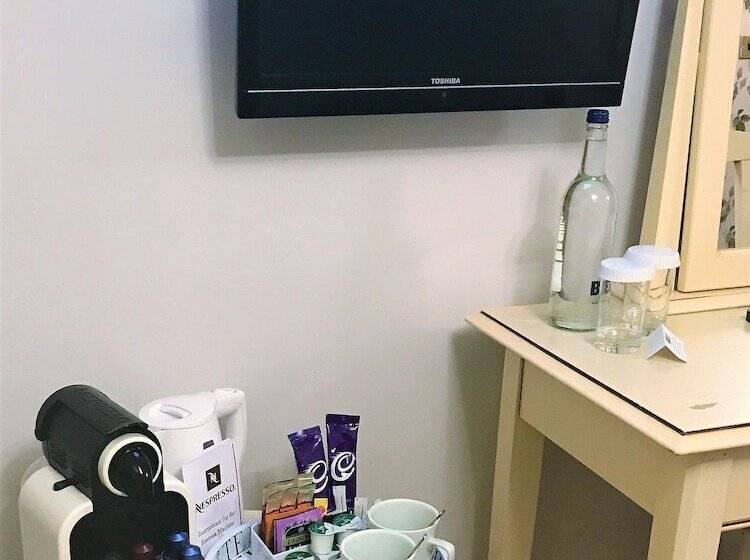 호텔 Three Ways House